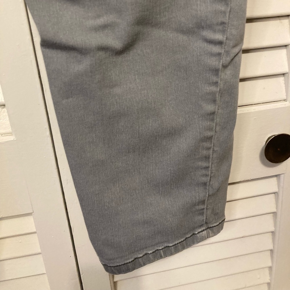 Free People Faded Gray 27 Stretch Skinny Crop Normcore Jeans Size 30 - Picture 5 of 16